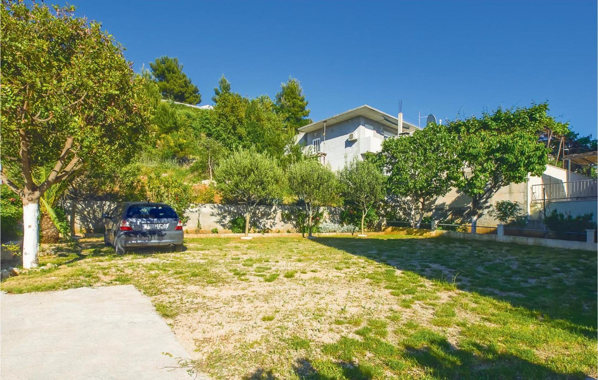 Beautiful Apartment In Omis With Wifi Εξωτερικό φωτογραφία